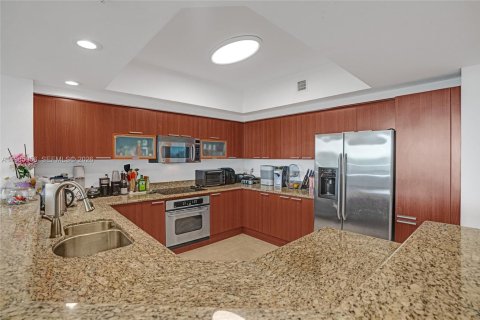 Купить кондоминиум в Норт-Майами, Флорида 2 спальни, 170.38м2, № 2049050 - фото 9