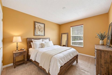 House in Orlando, Florida 6 bedrooms, 336.49 sq.m. № 2284524 - photo 26