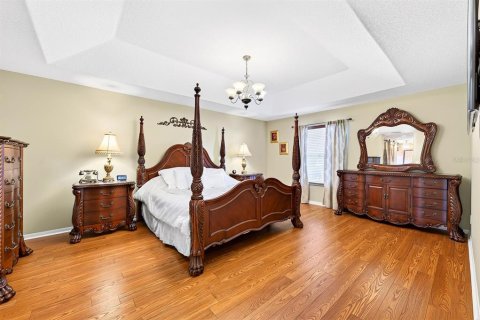 House in Orlando, Florida 6 bedrooms, 336.49 sq.m. № 2284524 - photo 19