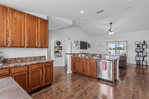 Villa ou maison à vendre à Auburndale, Floride: 3 chambres, 156.82 m2 № 2399497 - photo 12