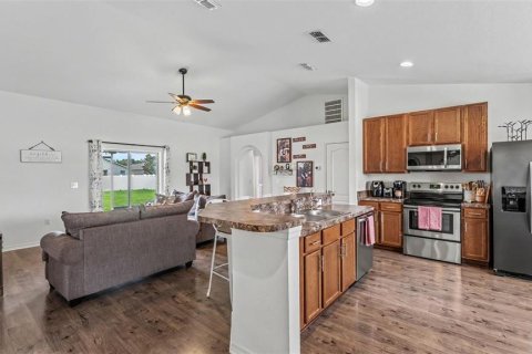Villa ou maison à vendre à Auburndale, Floride: 3 chambres, 156.82 m2 № 2399497 - photo 14