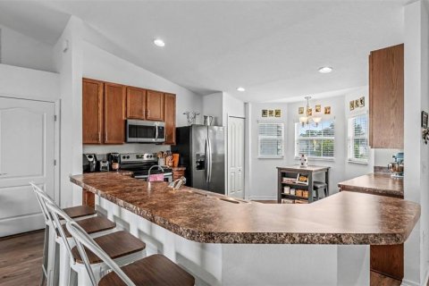 Villa ou maison à vendre à Auburndale, Floride: 3 chambres, 156.82 m2 № 2399497 - photo 11