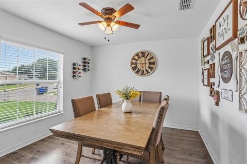 Villa ou maison à vendre à Auburndale, Floride: 3 chambres, 156.82 m2 № 2399497 - photo 17