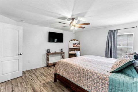 Villa ou maison à vendre à Auburndale, Floride: 3 chambres, 156.82 m2 № 2399497 - photo 26