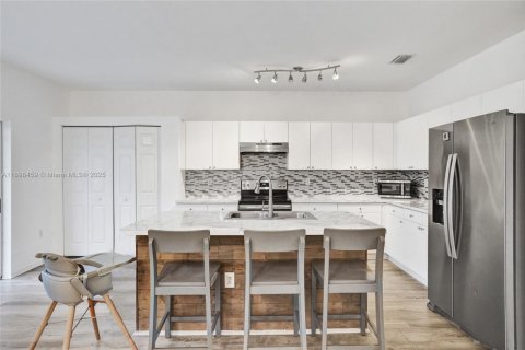 Touwnhouse à vendre à Homestead, Floride: 4 chambres, 171.5 m2 № 1952947 - photo 6