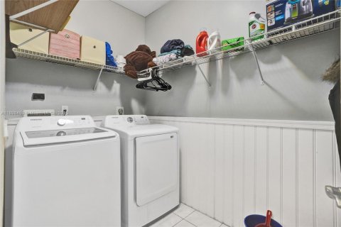 Touwnhouse à vendre à Homestead, Floride: 4 chambres, 171.5 m2 № 1952947 - photo 5