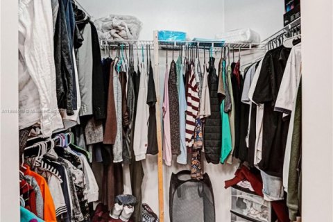 Touwnhouse à vendre à Homestead, Floride: 4 chambres, 171.5 m2 № 1952947 - photo 15