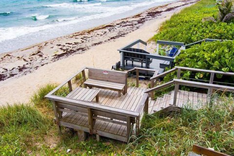 Propiedad comercial en alquiler en Ocean Ridge, Florida, 1 dormitorio, 63.55 m2 № 961565 - foto 1