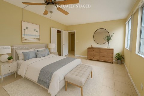 Condo in Fort Lauderdale, Florida, 1 bedroom  № 1945302 - photo 4