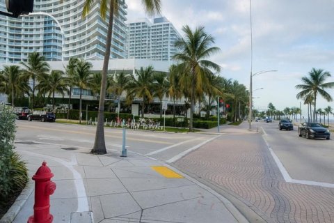 Condo in Fort Lauderdale, Florida, 1 bedroom  № 1945302 - photo 14
