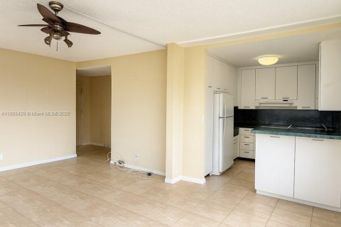 Condo in Fort Lauderdale, Florida, 1 bedroom  № 1945302 - photo 9