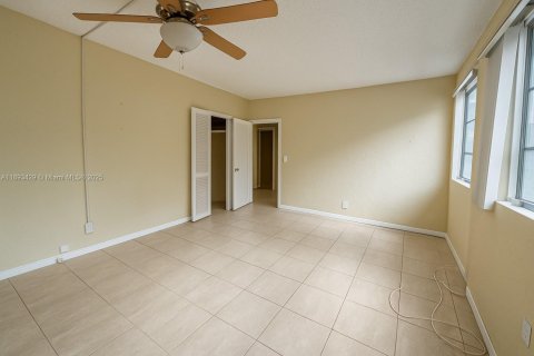 Condo in Fort Lauderdale, Florida, 1 bedroom  № 1945302 - photo 5