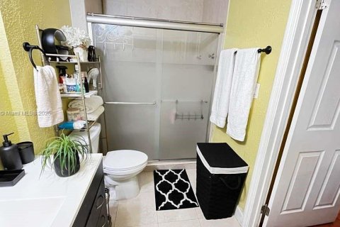 Casa en venta en North Lauderdale, Florida, 3 dormitorios, 136.57 m2 № 2014531 - foto 17