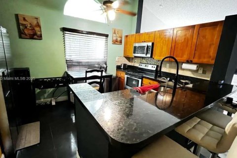 Casa en venta en North Lauderdale, Florida, 3 dormitorios, 136.57 m2 № 2014531 - foto 18