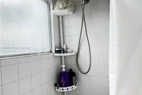 Casa en venta en North Lauderdale, Florida, 3 dormitorios, 136.57 m2 № 2014531 - foto 21