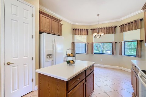 Casa en venta en Kissimmee, Florida, 2 dormitorios, 205.41 m2 № 1903485 - foto 19
