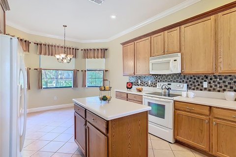 Casa en venta en Kissimmee, Florida, 2 dormitorios, 205.41 m2 № 1903485 - foto 15