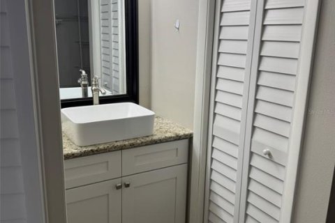 Condominio en venta en Tampa, Florida, 3 dormitorios, 131.64 m2 № 2216165 - foto 21