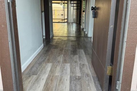 Condominio en venta en Tampa, Florida, 3 dormitorios, 131.64 m2 № 2216165 - foto 3