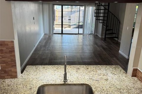 Condominio en venta en Tampa, Florida, 3 dormitorios, 131.64 m2 № 2216165 - foto 7
