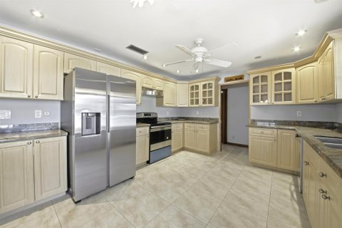 Villa ou maison à vendre à Dania Beach, Floride: 2 chambres, 146.88 m2 № 2082470 - photo 6