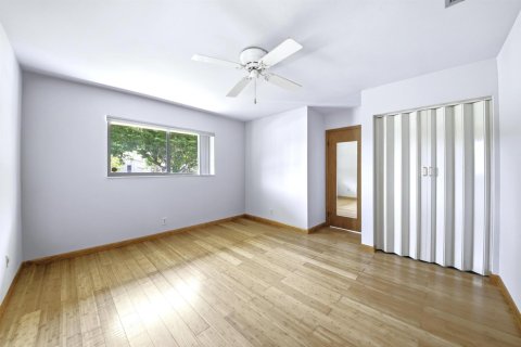 Villa ou maison à vendre à Dania Beach, Floride: 2 chambres, 146.88 m2 № 2082470 - photo 15