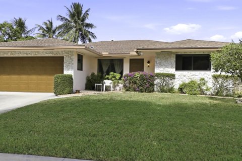 Villa ou maison à vendre à Dania Beach, Floride: 2 chambres, 146.88 m2 № 2082470 - photo 2