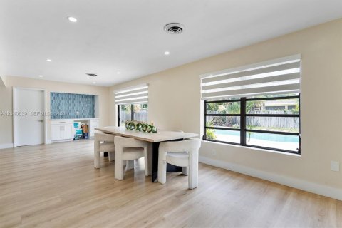 Villa ou maison à vendre à Plantation, Floride: 4 chambres, 202.71 m2 № 2087517 - photo 17