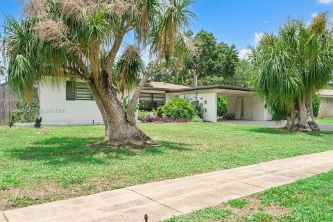 Villa ou maison à vendre à Plantation, Floride: 4 chambres, 202.71 m2 № 2087517 - photo 5