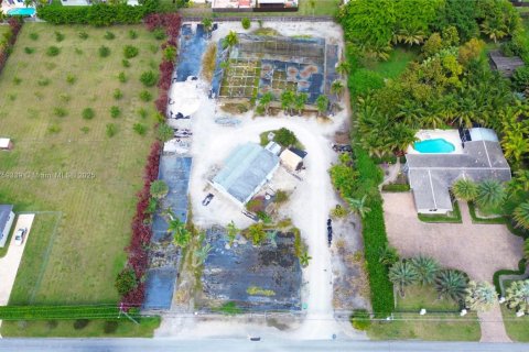 Casa en venta en Miami, Florida, 2 dormitorios, 133.78 m2 № 1731797 - foto 11