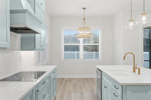House in Ormond Beach, Florida 3 bedrooms, 218.69 sq.m. № 2226631 - photo 30