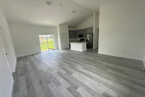 Casa en venta en Ocala, Florida, 3 dormitorios, 130.06 m2 № 1853389 - foto 5