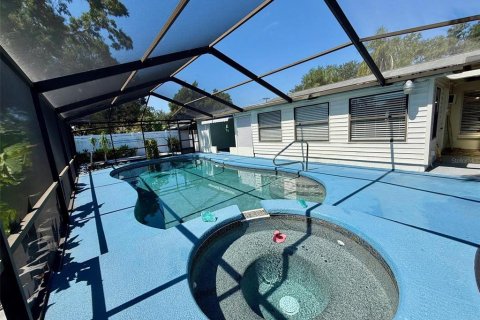 Casa en venta en Tampa, Florida, 3 dormitorios, 166.3 m2 № 1873253 - foto 6