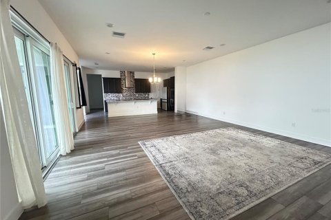 Casa en alquiler en Wesley Chapel, Florida, 5 dormitorios, 302.12 m2 № 1796906 - foto 10