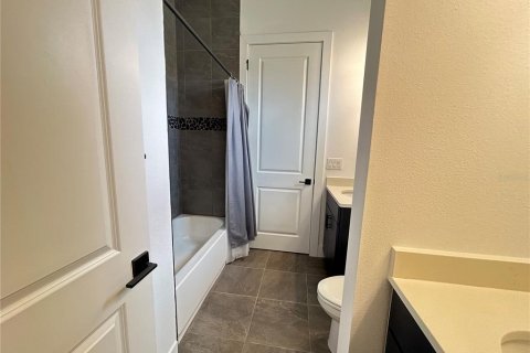 Casa en alquiler en Wesley Chapel, Florida, 5 dormitorios, 302.12 m2 № 1796906 - foto 23