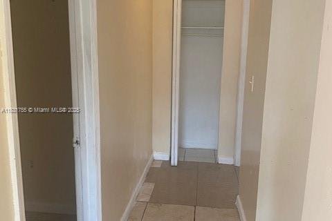 Commercial property in North Miami Beach, Florida № 1820092 - photo 5