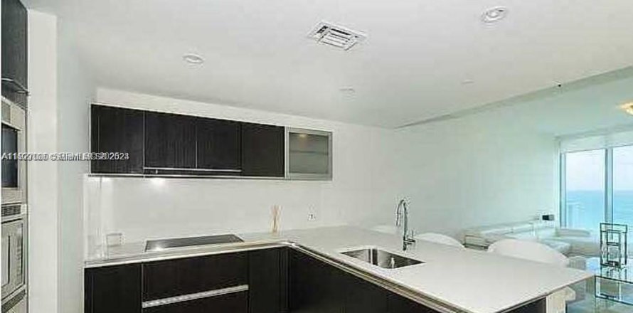 Condo à Sunny Isles Beach, Floride, 1 chambre № 1985949