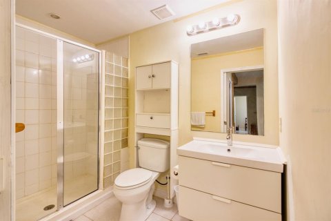 Villa ou maison à vendre à New Smyrna Beach, Floride: 3 chambres, 138.42 m2 № 2354867 - photo 11