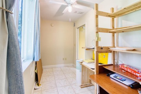 Villa ou maison à vendre à New Smyrna Beach, Floride: 3 chambres, 138.42 m2 № 2354867 - photo 10
