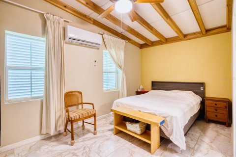 Villa ou maison à vendre à New Smyrna Beach, Floride: 3 chambres, 138.42 m2 № 2354867 - photo 14