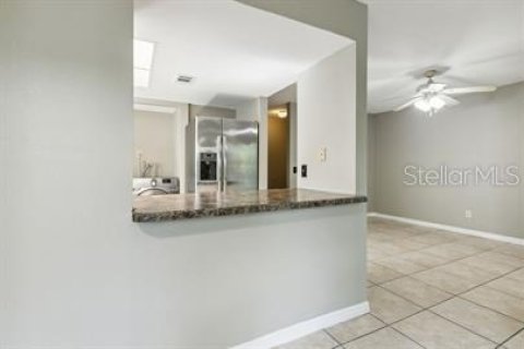 Condominio en alquiler en Orlando, Florida, 2 dormitorios, 84.08 m2 № 1800487 - foto 8