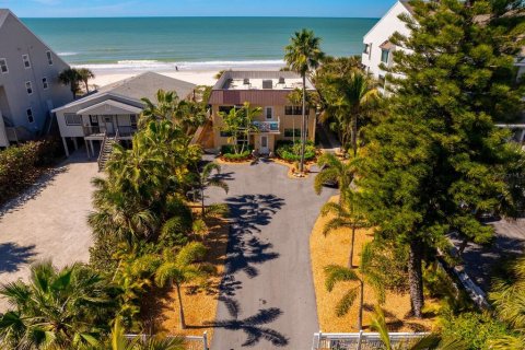 Terreno en venta en Indian Shores, Florida № 1446109 - foto 8