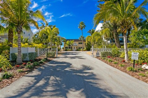 Terreno en venta en Indian Shores, Florida № 1446109 - foto 15
