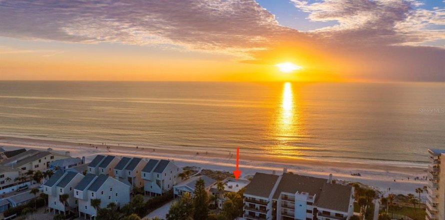 Terreno en Indian Shores, Florida № 1446109