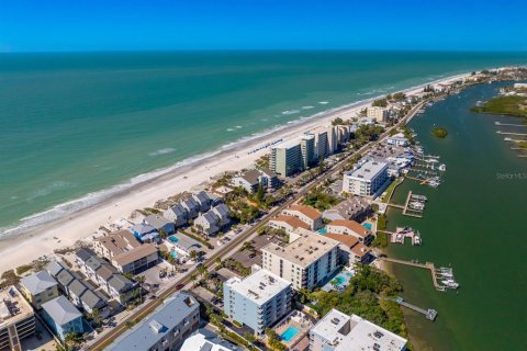 Terreno en venta en Indian Shores, Florida № 1446109 - foto 23