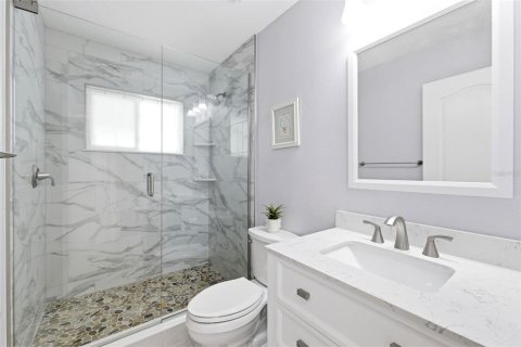 House in New Port Richey, Florida 2 bedrooms, 120.77 sq.m. № 2152156 - photo 19