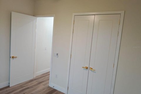 House in Port Charlotte, Florida 4 bedrooms, 200.02 sq.m. № 1769880 - photo 14