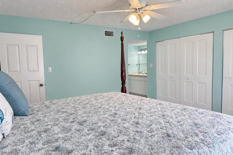 Copropriété à vendre à Clearwater, Floride: 2 chambres, 110.18 m2 № 2371659 - photo 30