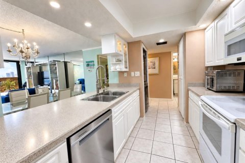 Copropriété à vendre à Clearwater, Floride: 2 chambres, 110.18 m2 № 2371659 - photo 18