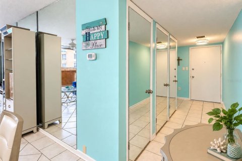 Copropriété à vendre à Clearwater, Floride: 2 chambres, 110.18 m2 № 2371659 - photo 23